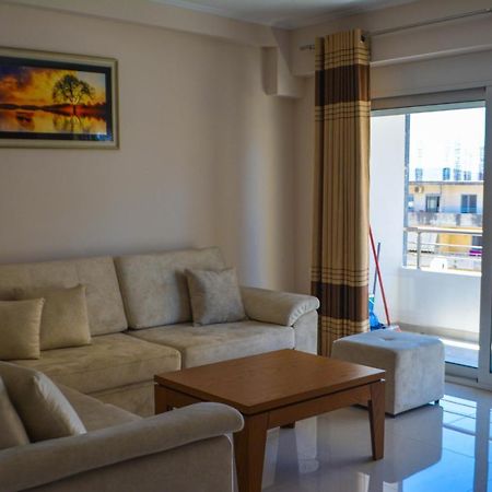 Ersid Apartaments In The Centre Саранда Екстер'єр фото