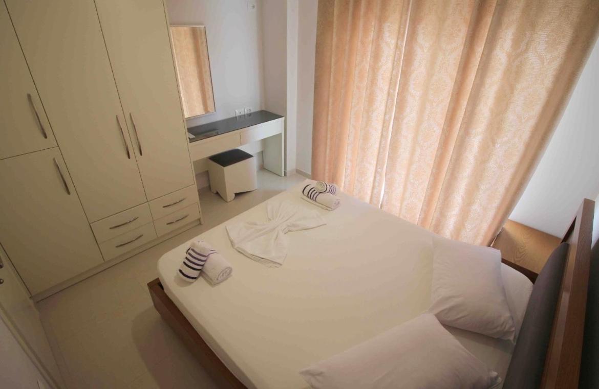 Ersid Apartaments In The Centre Саранда Екстер'єр фото