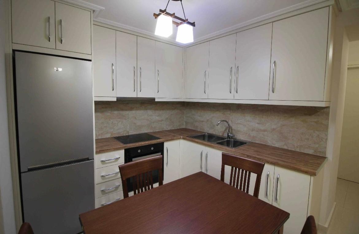Ersid Apartaments In The Centre Саранда Екстер'єр фото